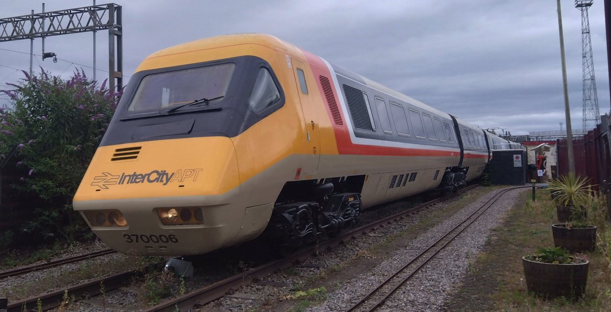 atomicfallout67's tweet photo. I'm got back from Crewe... Eventually https://t.co/XvM4ewDTWL