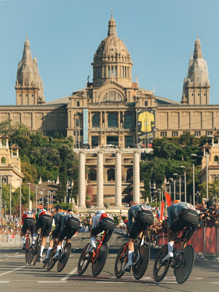 cyclingontnt's tweet photo. Adding Barcelona to our bucket list for bike rides 💭 https://t.co/wcjxgyyMPf