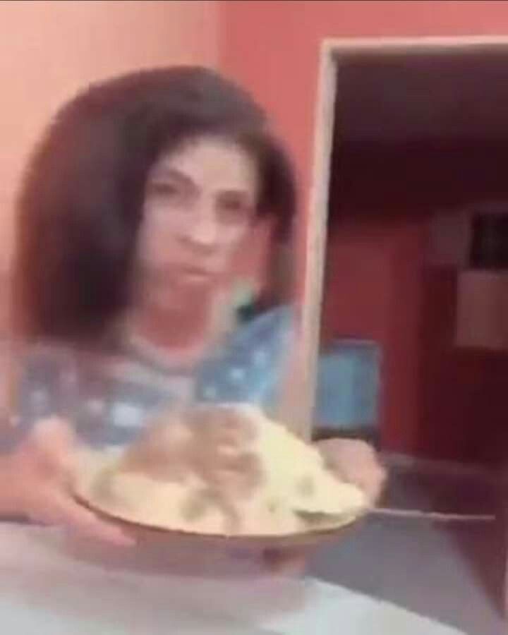 nicflops's tweet photo. Vc Perdendo o interesse??, demora a responder, N puxa assunto, quase fica sem falar CMG, mas me fez criar um sentimento e uma grande expectativa sobre nós, eu te falei que nenhum garoto me faz me sentir assim como você me faz, e você me retribuiu isso,que seja uma paranóia minha https://t.co/iSKbofaCCB