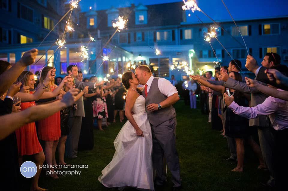 CoachEliGardner's tweet photo. Happy 250 &amp; Happy 11th Wedding Anniversary to @SAGardner23! https://t.co/b9EJEWT1cd