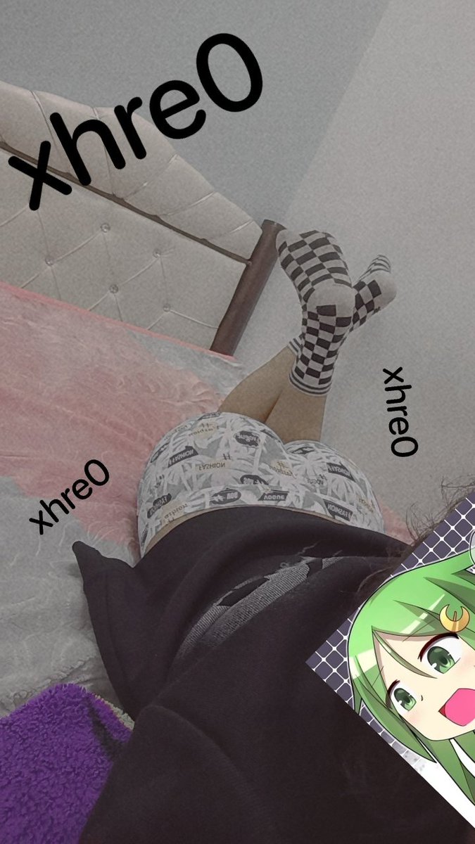 Xhre0's tweet photo. منو يحط وجهه😭👅 https://t.co/nxuFeA9edw