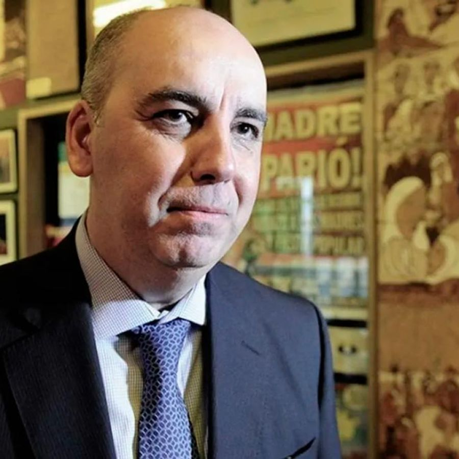 ElForjista's tweet photo. El fiscal Taiano y el juez Martínez de Giorgi cómplices del encubrimiento de la estafa Libra, el fiscal que no investigó y cajoneó la causa y el juez porque sacó de la causa a los querellantes que eran los únicos que presentaban pruebas ante la inacción del fiscal https://t.co/Pk6kC2hqxK