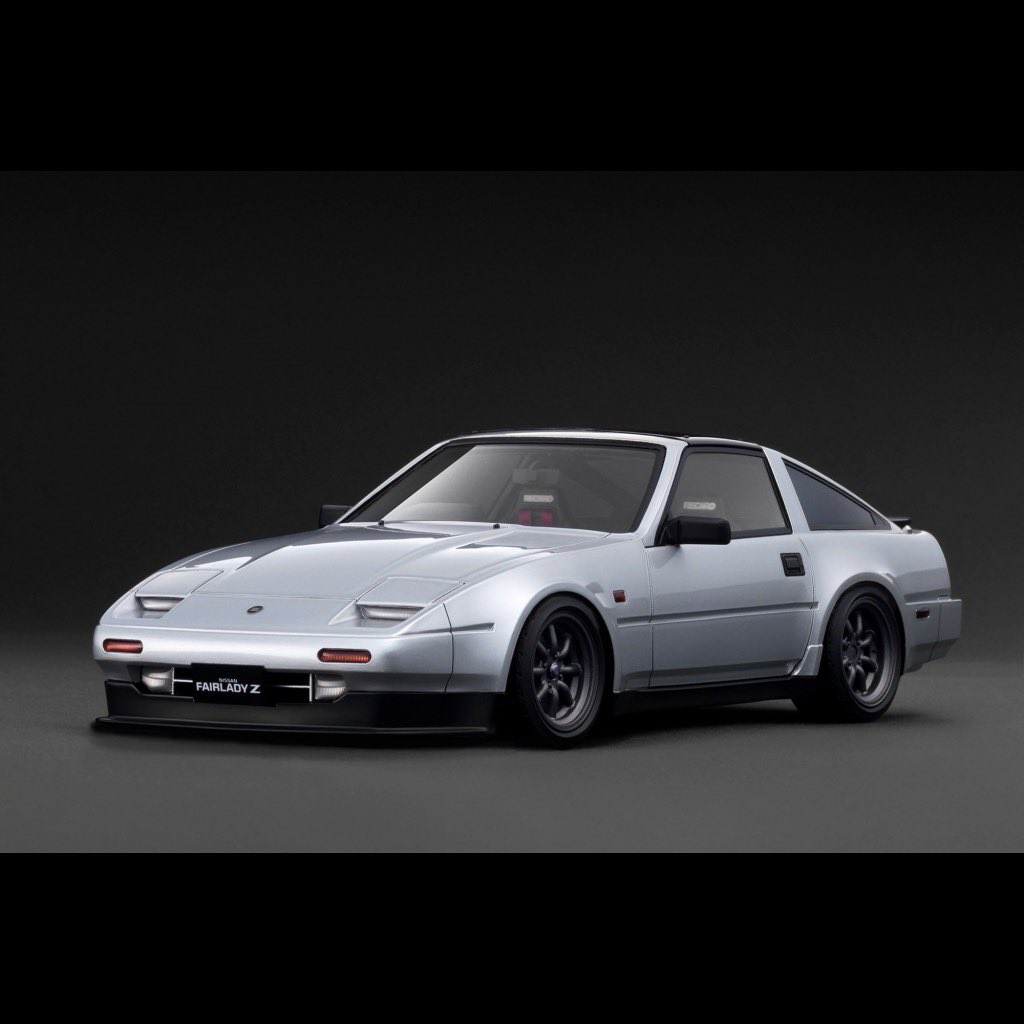 まるページ RSワタナベ エイトスポークホイールを履いたシルバーカラーのWEB限定