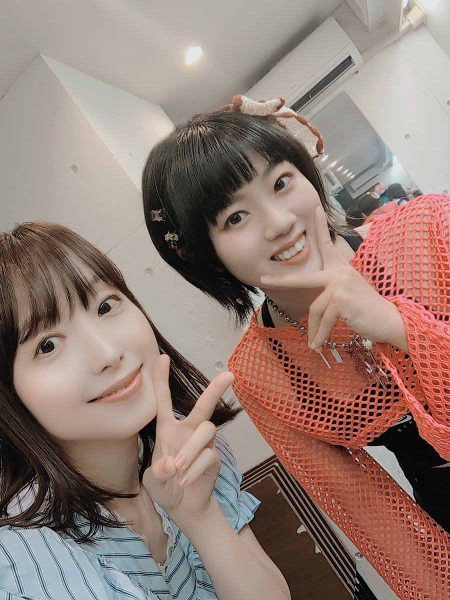 昨日はLILY＆YUちゃんの8周年ライブにClassic fairyと呼んで頂きリリー
