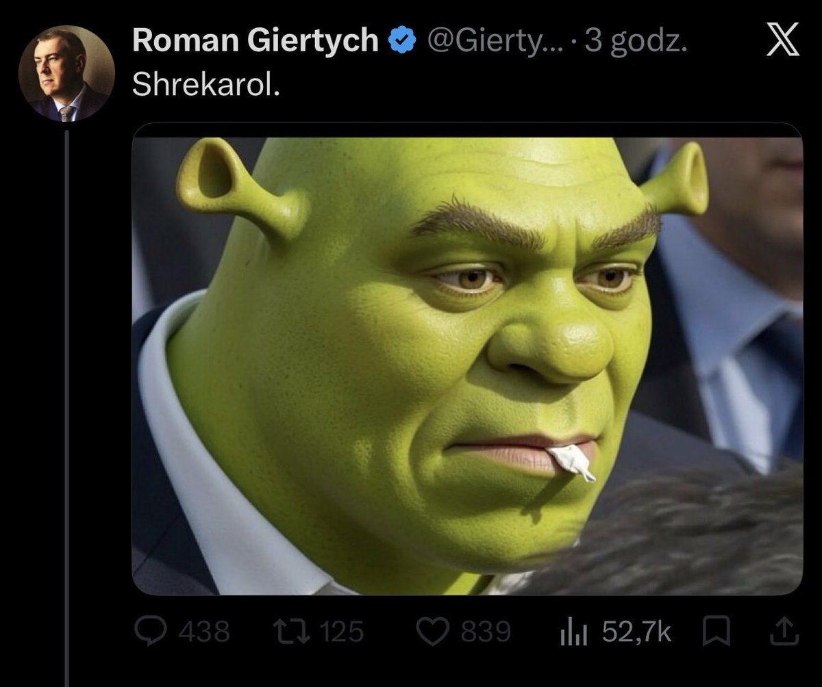 czardam's tweet photo. Giertych wczoraj: 
- „Bądźmy poważni, USA ostrzegają przed atakiem Rosji, nie zajmujmy się bzdurami!”.
Giertych dzisiaj: 
- „Patrzcie, Shrekarol” 🤡

Nie wiem jak to skomentować, acz człowiek ten już nawet memem nie jest https://t.co/2iQrhDoLTt