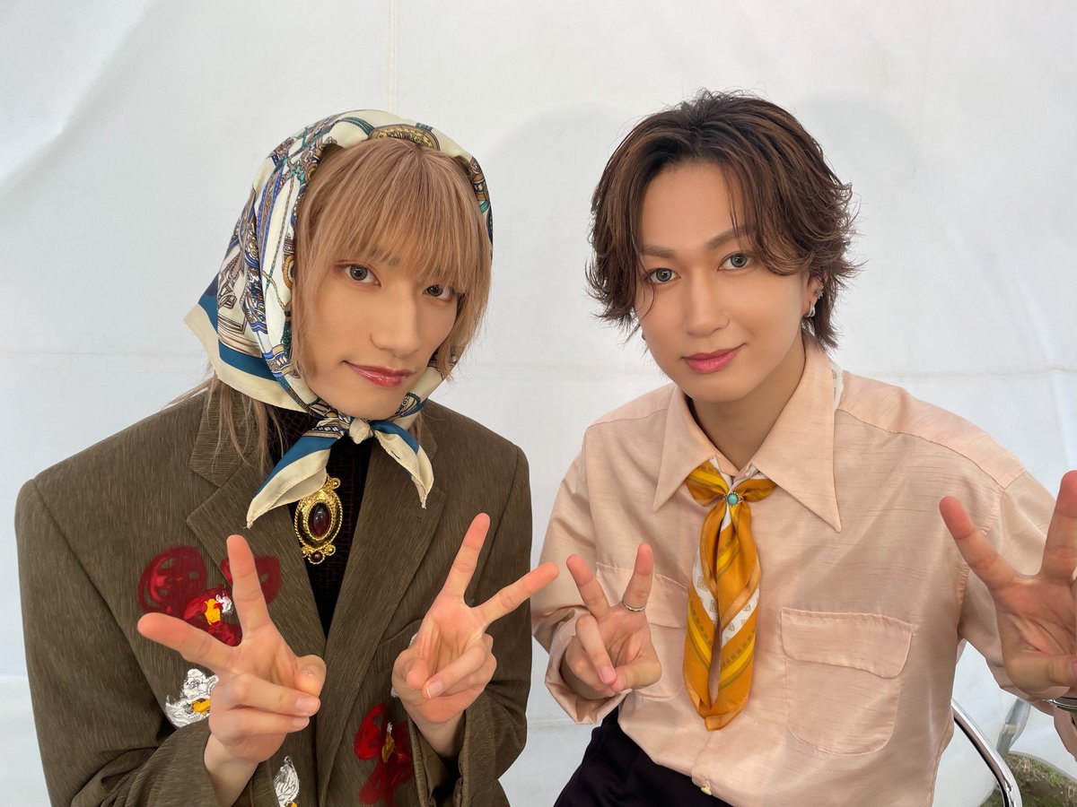 Supdra_staff's tweet photo. ／
本日開催💫
Major 6th Single「Call Me Asap / NUMBER」
スペシャルライブ@宮城：Sendai PIT
＼

皆さまのお越しをお待ちしております！

🔹 スペシャルライブ：15:00〜

🔗 詳細
https://t.co/GJIoxQJQoc

#SD_6thSG
#スパドラ #SUPERDRAGON https://t.co/egUg97u8oh