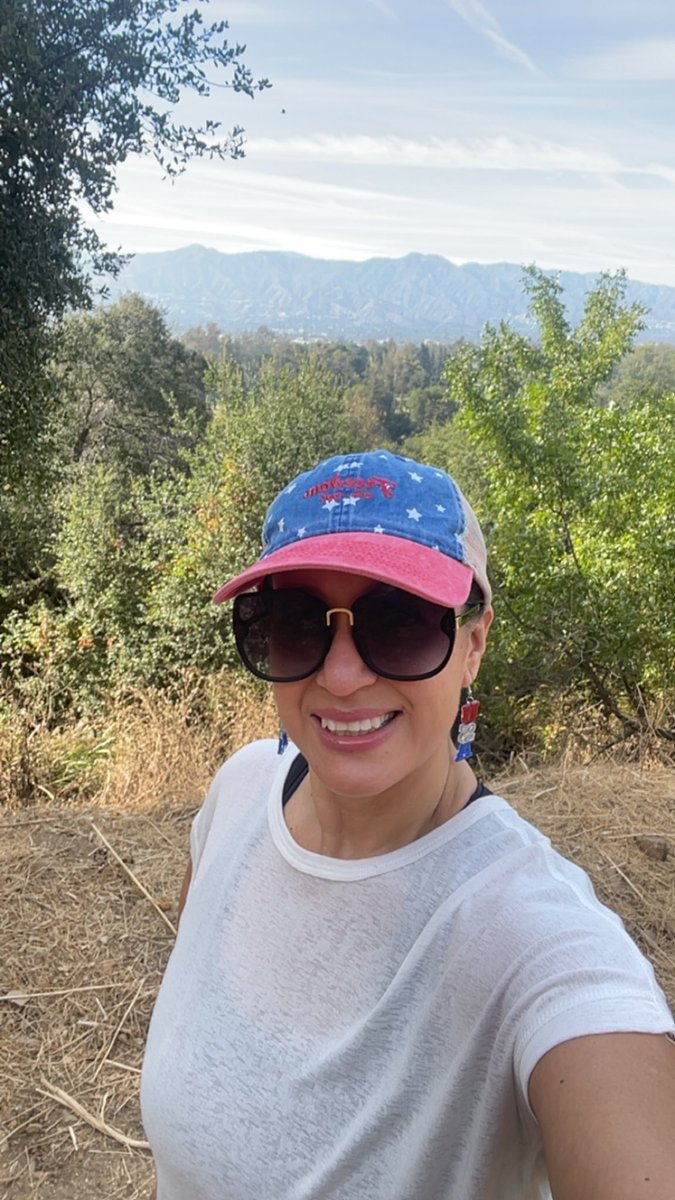 Mar4luv007's tweet photo. Happy 250th Birthday America! Happy 4th of July! May God continue to bless America always & forever! 🇺🇸❤️🥰🙏#America #BlessedNation #Workout #LetFreedomRing #Freedom #July https://t.co/jU7YE1DQ7H