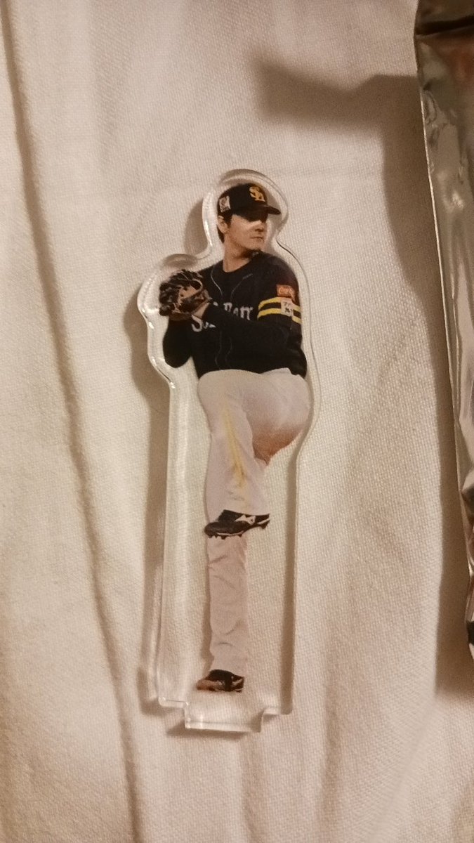 glavity0's tweet photo. 柳町選手ほしい！！
あれ、移籍していない選手おるやん、、

中身は、、
チーン、、酷い(ToT) https://t.co/dGWjMpGYX6
