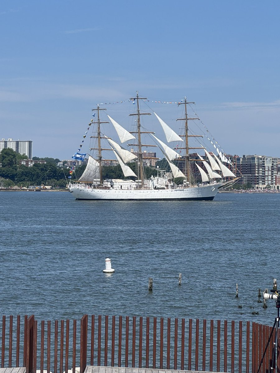 galeabrewer's tweet photo. @@galeabrewer At Sail4th 250 Parade of Sail from Little Island on Pier 55 on July 4 2026! Brenda Berkman saved us a seat in the shade! Ships were beautiful. Thank you @littleislandnyc https://t.co/ZP86NjIReY