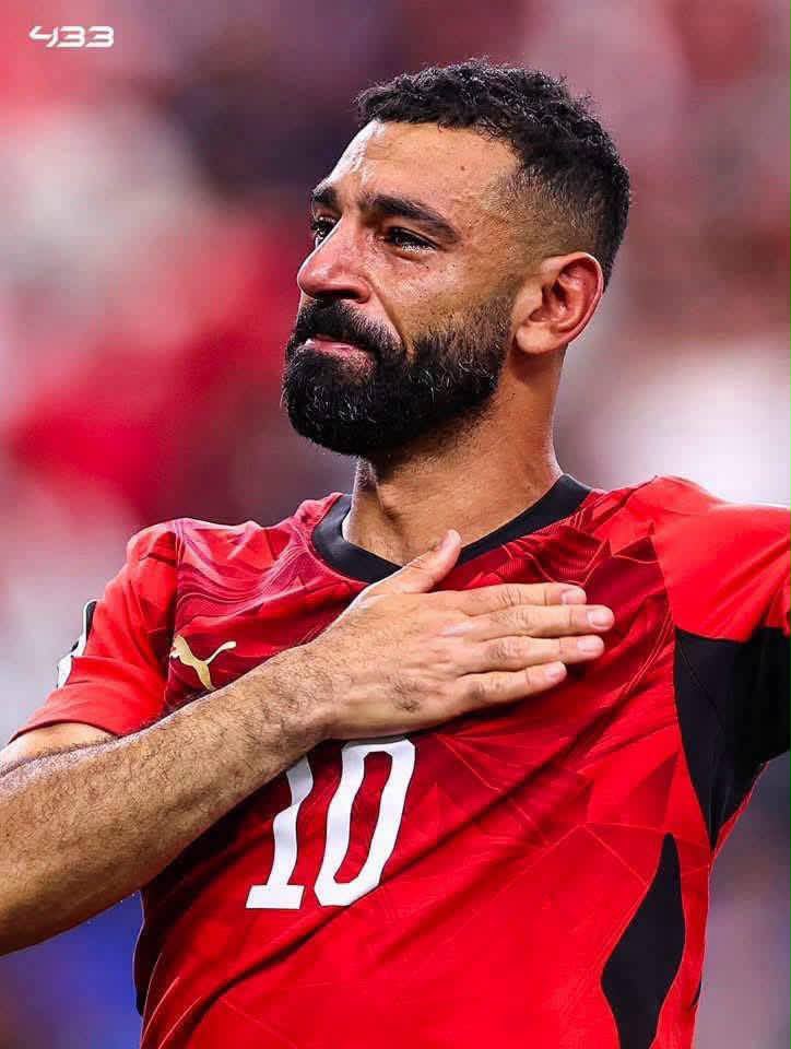 MoraMor02401591's tweet photo. مهما الإنسان حقق نجاحات ضخمه هيفضل نجاحه في بلده له معني تاني🥹❤️ 🇪🇬 https://t.co/ftRvQg9R3A