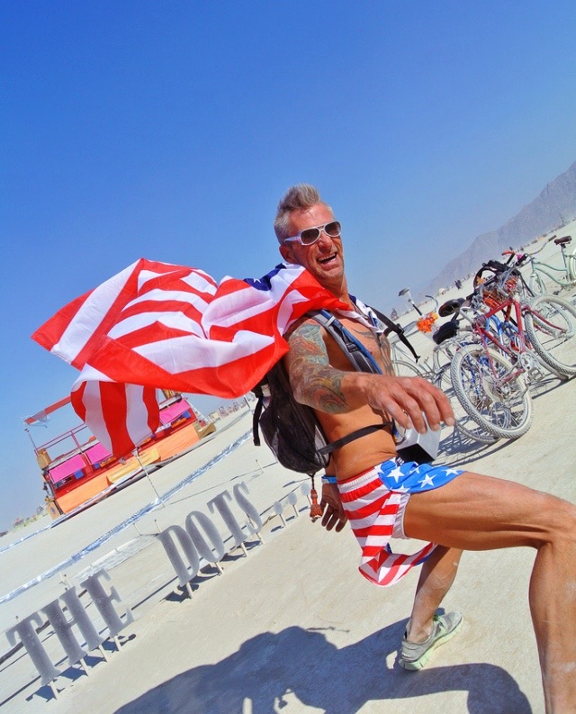 chrisberlin's tweet photo. HAPPY 4TH OF JULY NERDS https://t.co/Y7yMyQgAfG