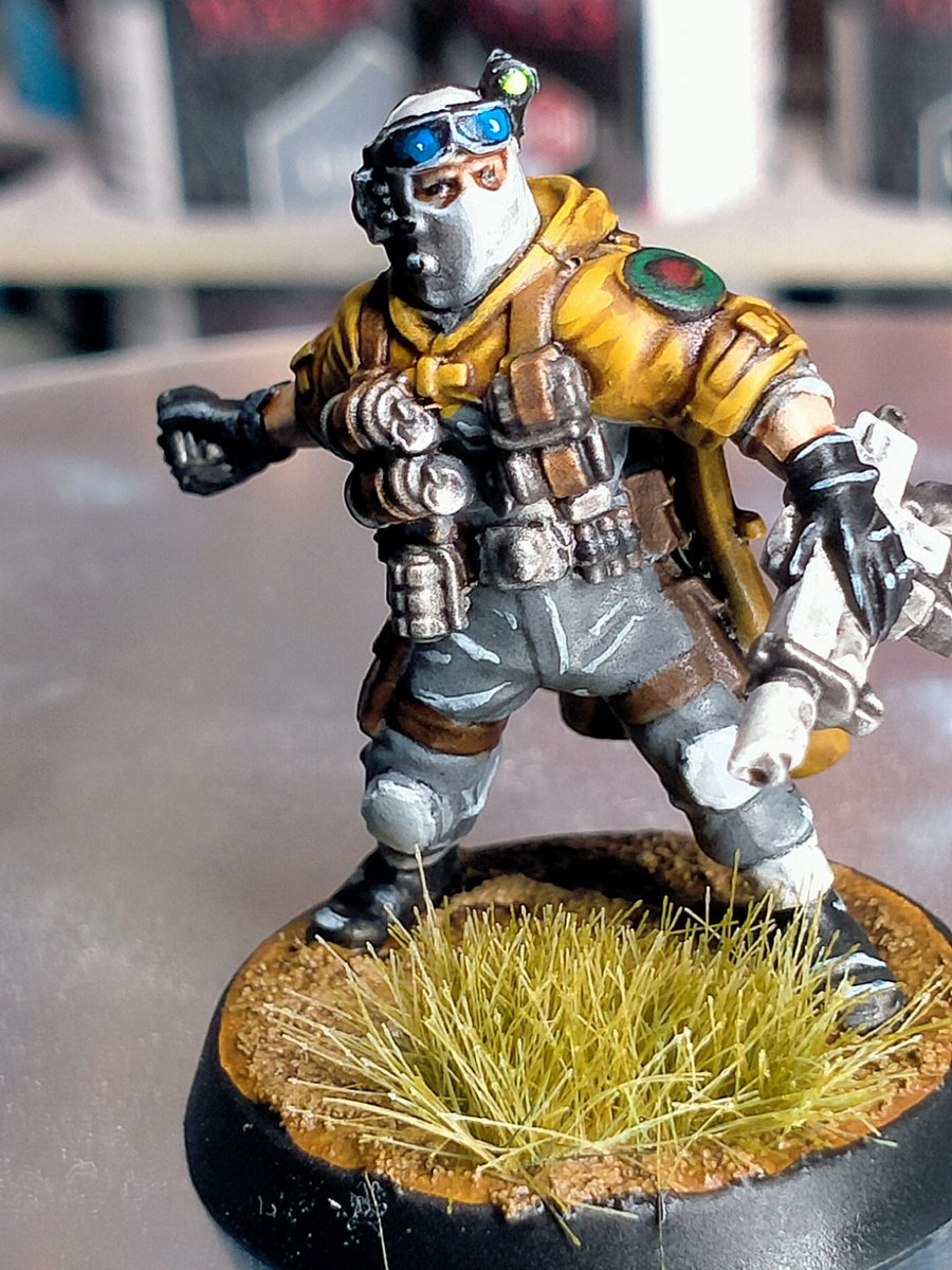 strandedgoo's tweet photo. Imperial guards spectre squad done. Finally able to start with the Armageddon box.
#warhammer40k
#waehammercommunity https://t.co/Pi6bFKtPk4