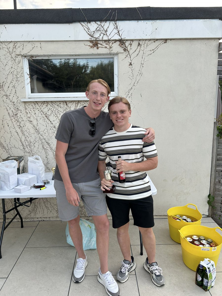 ElthamUnitedFC's tweet photo. Eltham 25/26 season wrapped! Back to back promotions, roll on next season!

Awards:
Players player and managers player: @HEnglishhh 
Top scorer: @LukeHearn12 
Goal of the season: @ChrisOjemen7 
Clubman: Sam Barnard https://t.co/eoUwNJnD5w