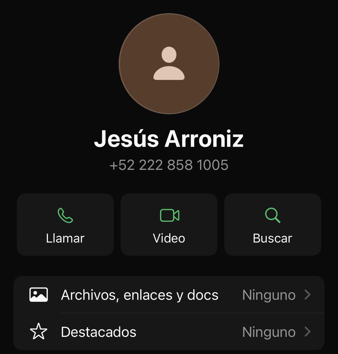 jacquelinesteff's tweet photo. Ayer me llegaron estos mensajes bastante inapropiados del número de @jesusarronizsan. 

Platicando con más compañeras reporteras resulta que no soy la primera en recibir este tipo de comentarios desde el mismo número y ya no tenemos por qué permitir esta situación https://t.co/bnxqv062Xz