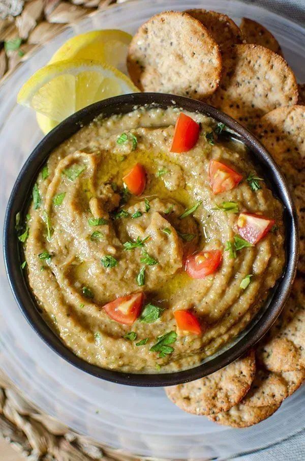 Living_Lou's tweet photo. Roasted eggplant dip ... DELICIOUS!
Perfect with veggies, crackers or lightly toasted bread.
RECIPE: https://t.co/lXeEbj047G
#dip #veggies https://t.co/e4YCf5mCkc