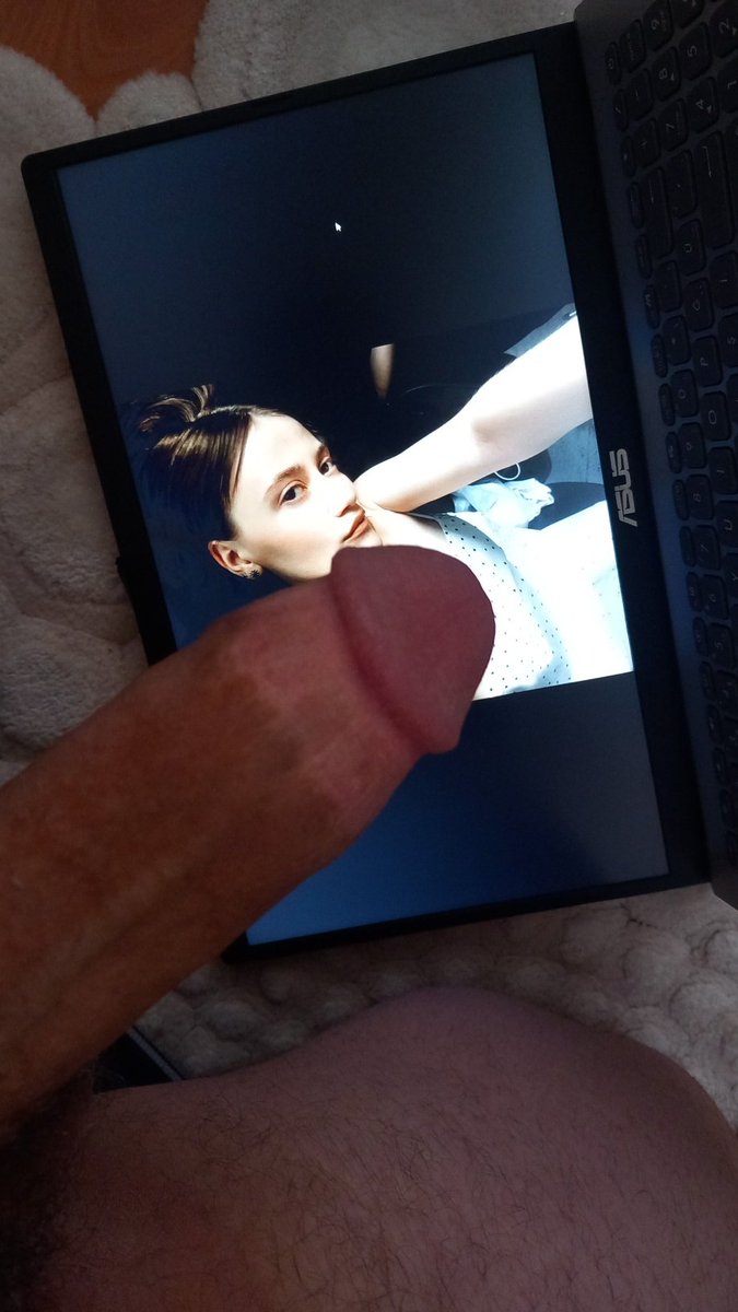 halil261719's tweet photo. Make me cum pls https://t.co/V19pPGvvXb