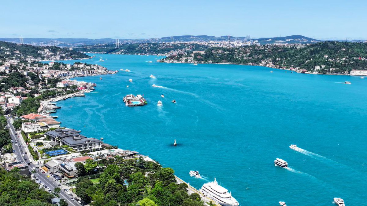 nomadaesthetic's tweet photo. Turkish Blue Turquoise- Istanbul Turkiye 🇹🇷🩵 https://t.co/JR4bH5n5Jy