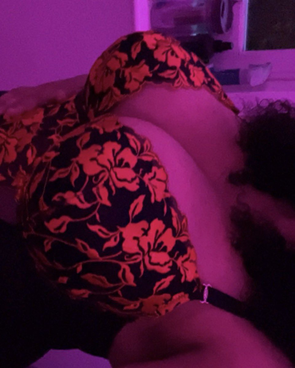 Livymoomoo's tweet photo. ʚ . ɞ
𝐿𝒾𝓋 <3

𝒮𝒽𝑒/𝐻𝑒𝓇
𝟤𝟣
𝒮𝓊𝒷𝒷𝓎 𝒫𝓊𝓅𝓅𝓎𝑔𝒾𝓇𝓁
𝒟𝓂𝓈 𝒪𝓅𝑒𝓃🤭
𝐻𝓂𝓊<𝟥 https://t.co/TLCYwMLPYF