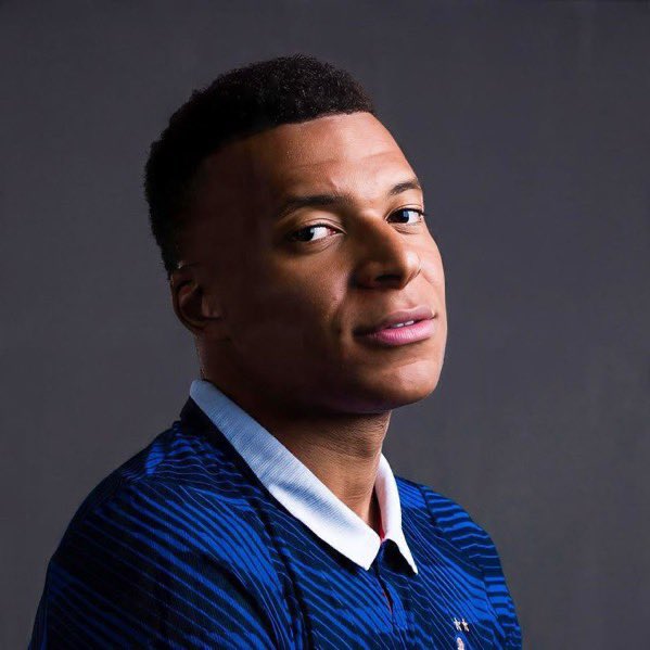 MarioHurtadoRM's tweet photo. A MAMAR DE KYLIAN MBAPPÉ, A TOMAR POR CULO PARAGUAY A LLORAR https://t.co/q0VPThToAr