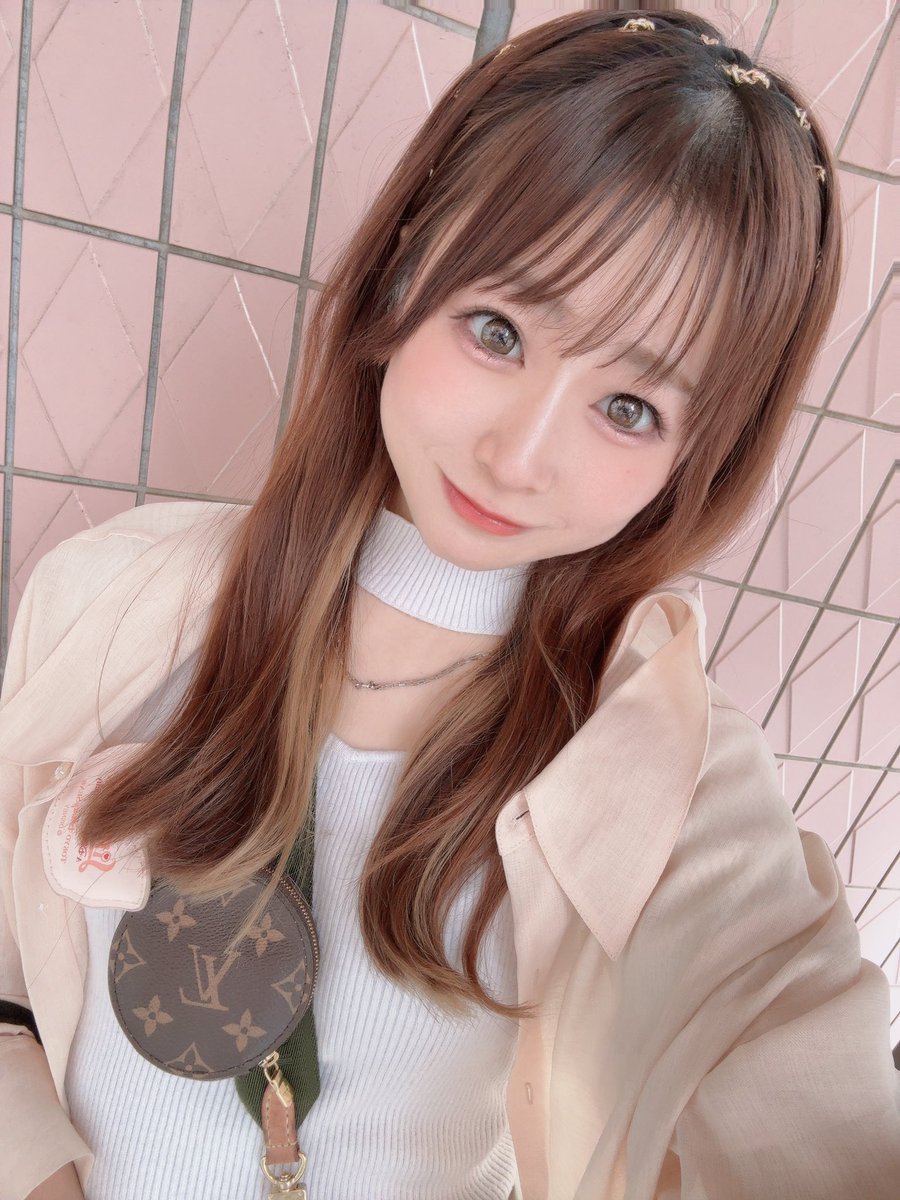 おはよう〜 なんか朝から目が痛いぞ！？