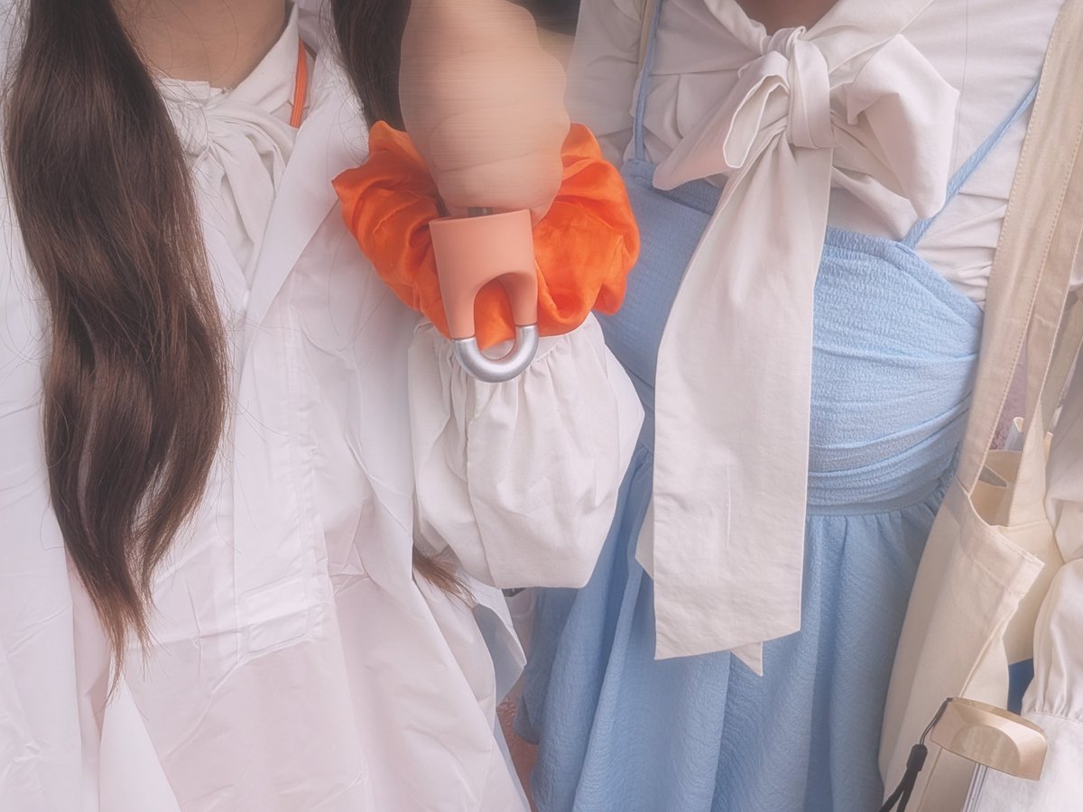 haru__mona's tweet photo. 本日おります☂️🧡 https://t.co/YfVUPctI25