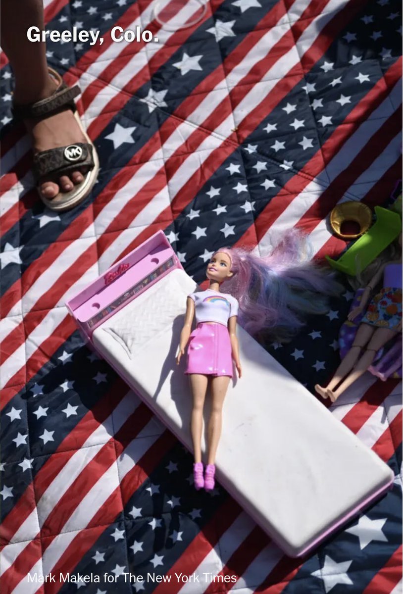 data8410's tweet photo. アメリカ独立250周年の7月4日。各地でパレード、帆船、花火、市民権授与式が行われる一方、猛暑や雷雨で行事の中止・遅延も発生。さらに祝賀ムードの裏では、トランプ氏と民主党側の対立が強まり、愛国心と分断が同時に浮かび上がった一日だった。 https://t.co/GlKJ4VkumZ