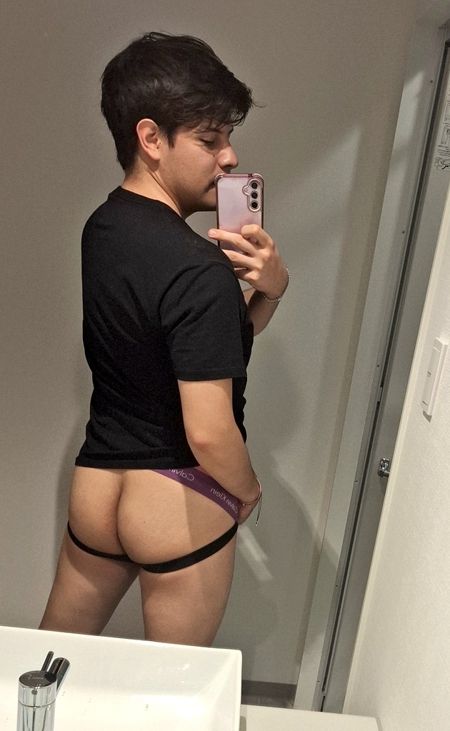 Foxi_Prime's tweet photo. Ya había pasado mucho sin enseñarles algo (　・ω・)

Ya toca buscar quien me llene de leche y haga gemir (´▽｀)

#fuckme #slut #gayboy #chastity https://t.co/3NpLajCB9K