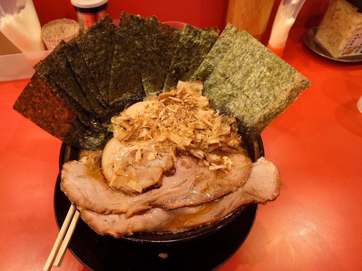 Ko35123's tweet photo. @daikiya007 おはようございます！
そのチャーシュー
炙りが入るとめっちゃ美味いっすね👍
いつもご馳走様です✨ https://t.co/DCud9uEw3k
