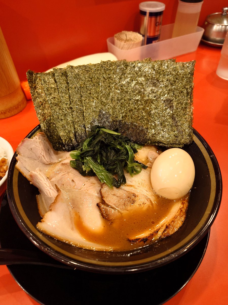 Ko35123's tweet photo. @daikiya007 おはようございます！
そのチャーシュー
炙りが入るとめっちゃ美味いっすね👍
いつもご馳走様です✨ https://t.co/DCud9uEw3k
