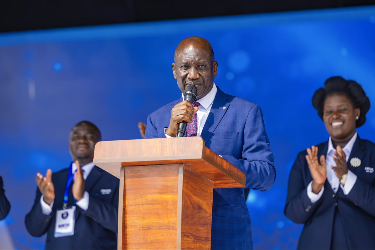 StMarysKitende's tweet photo. "You cannot talk of schools in Uganda and not talk about St.Mary's Kitende, unless you have a problem." 

Dr. Lawrence Mulindwa at the #SMASKSilverJubilee 

#ALegacyForTheFuture https://t.co/pY0SpWY7lj