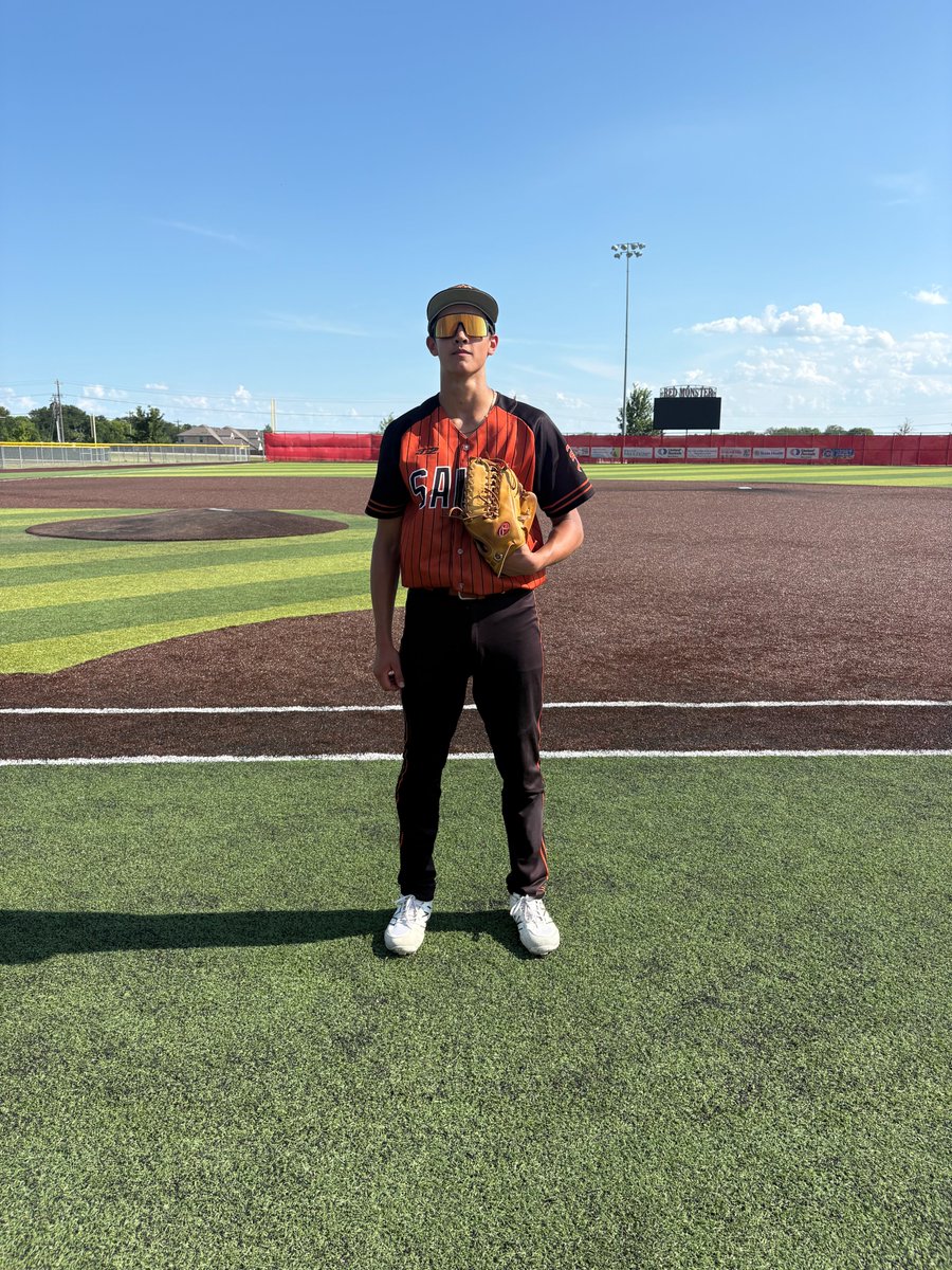 FiveToolTexas's tweet photo. F: @HppTigers Travers 9,
NTXBC Dirtbags 2028 Allerheiligen 2
PoG: @JacksonRouse17 3-4, 2B, 2 RBI
Hitter: @BejjanyRyan 2-4, HR, 3 RBI
Pitcher: Nash Logan 7IP, 6K, 1 ER https://t.co/aw8vnWPqJ2