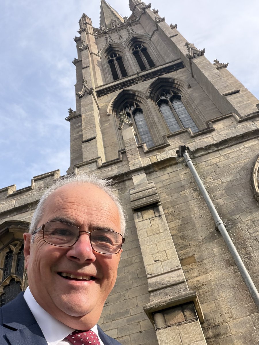 melvynprior's tweet photo. Lovely evening hosting the @IntBCC concert at #StJames #Louth with the
IBCC Orchestra and Choir. Voices: Past Present and Future. #BomberCommand https://t.co/r30bV2TlfB