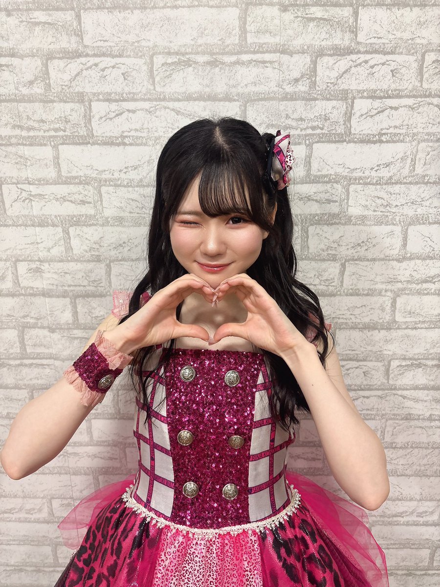 _aisha_nmb48's tweet photo. 本日14:00〜/18:00〜
#無限大ノック公演 です！

ペンライトは❤️×🤍で、
コールは"あいしゃん"です！

お昼からいーっぱい笑顔届けるよ〜！！
1日一緒に楽しんでいきましょう🎶 https://t.co/NOIVcuVExY