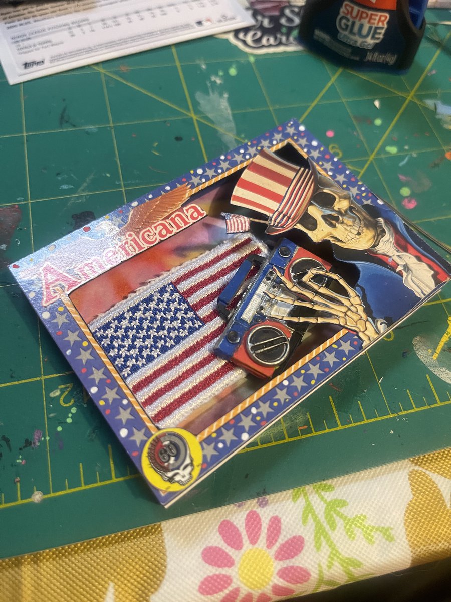 MrShakeCardArt's tweet photo. Here is one of the #America cards I put together for today! #GratefulDead #CardArt
🇺🇸 Wave that flag! https://t.co/18kiHF9lSL