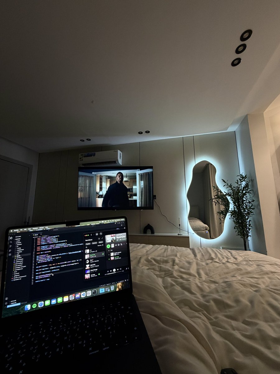 m4l1x_'s tweet photo. locked in. https://t.co/1biz2HkmNj