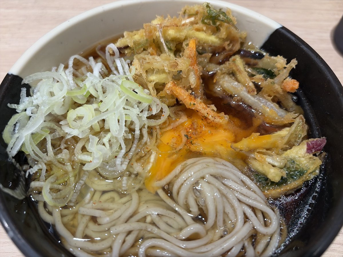 Tenty17's tweet photo. 混んでいた。 (生そば彩むさし　北朝霞店 朝霞市, 埼玉県, 351-0033, JP) https://t.co/oH7OdS305j https://t.co/2tKm7KMrat