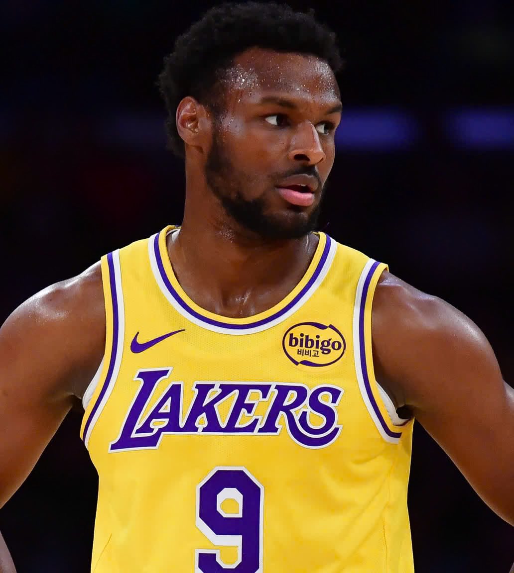 TheNBACentel's tweet photo. The Lakers informed the league Bronny James is being held for ransom until LeBron James returns.

(Via @LakersLead) https://t.co/EzrjDj67r8