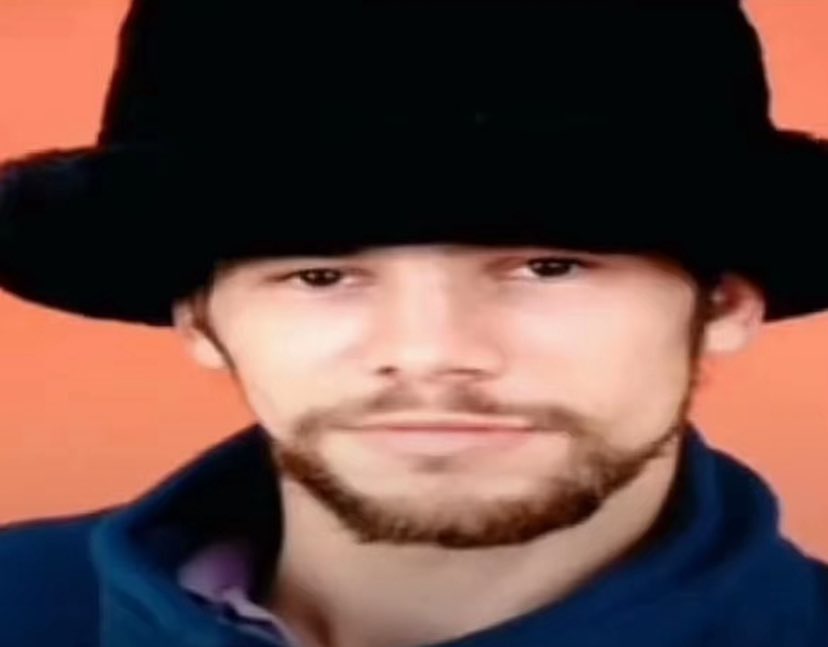 aegtemads's tweet photo. @julie_senator @sushiisiu Idk what to tell you other than I really did Think they were the same guy, I dont see how thats so impossible https://t.co/KpunYlrO8S