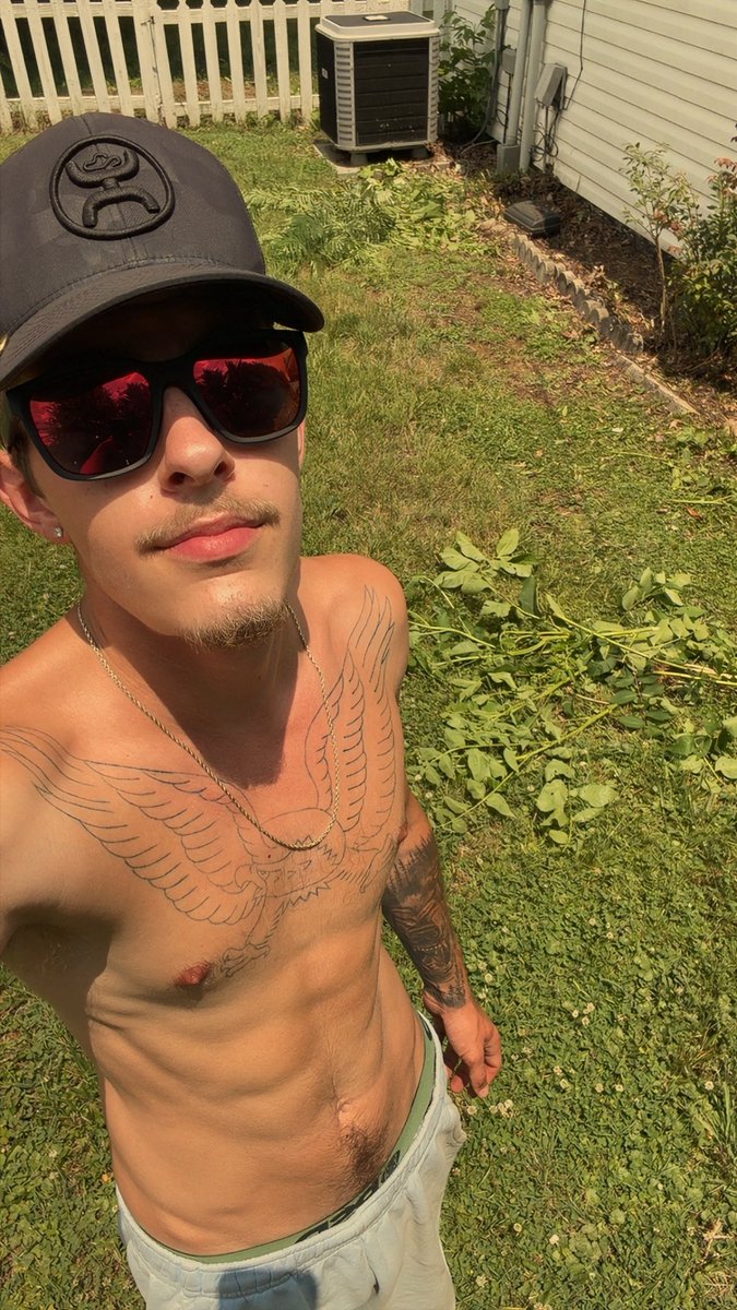 KotaxMaster's tweet photo. Happy 4TH to you F@ggots, you know where your money belongs today😈 SO PUT IT THERE 😈 Findom, Alpha, Abs, dom. https://t.co/Iix67oJF4u