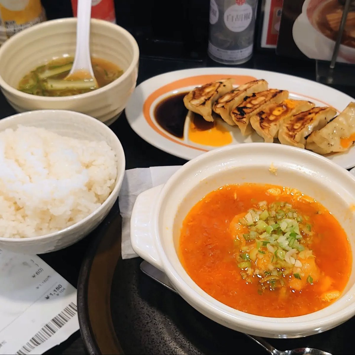 ka2eka2e's tweet photo. お腹空いた...
15時以降限定/ふんわり玉子と土鍋エビチリソースセット＋餃子+ライス大盛
ごちそうさまでした
#幸楽苑 柏崎店 https://t.co/JlG4CzMrIB