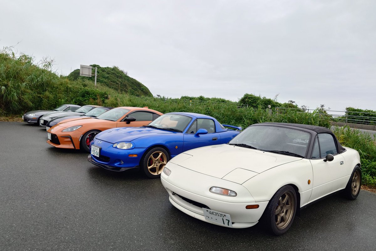 ohatsuno's tweet photo. おはようございます！
現地は降雨ありませんが、雨具の準備をお忘れなく！！

また、今回からステッカー頒布中です！ https://t.co/ylS5LdtbDA