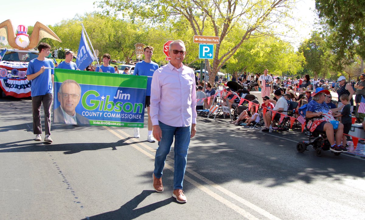 votejimgibson's tweet photo. Happy Independence Day! This morning at Boulder City's Damboree celebration was amazing. The Pancake Breakfast drew thousands and turnout for the 87th Annual Parade was fantastic, as always. Huge thank you to family, friends and supporters for making our entry amazing and bringing the energy along the parade route. What a great team! Special thanks to Mayor Joe Hardy, Duncan McCoy and Roger Hall for their guidance and hospitality. Happy 4th of July & God Bless America! #4thofJuly #250years #bouldercitynv #GodBlessAmerica #DistrictG #WinWithJim #southeastlv