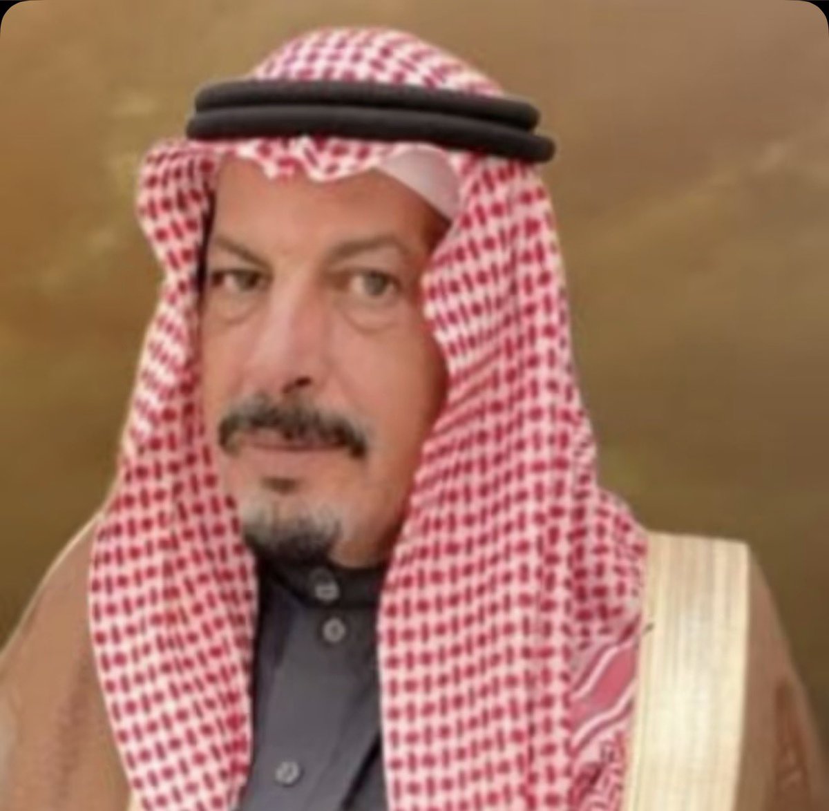 alkurmah1's tweet photo. فهيد بن السميري بن شافي القريشي 
رجل الاعمال المعروف 
من أهالي الخرمة ساكن الرياض 
اتصف بالكرم والطيب والفزعات وفعل الخير وحسن الجوار وله دور بارز في المجتمع 
ومعزة قبيلته وخدمة وطنه 
توفي اثر حادث مروري قي عُمان مع زوجته 
يوم 19/ 1/ 1448هـ رحمه الله وغفر له https://t.co/UdbbYKGoLy