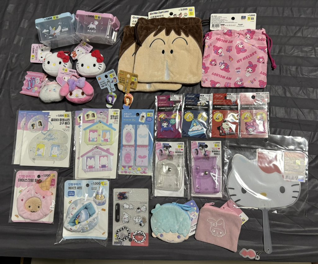 clover_what's tweet photo. Diaso เกาหลี 🇰🇷 sanrio ลิขสิทธิ์แท้💯

🎠พร้อมส่ง❗️ 
ชิ้นละ 150 ส่งฟรี 

#ตลาดนัดsanrio #ตลาดนัดcortis #ตลาดนัดaespa  #รับหิ้วเกาหลี #ตลาดนัดแฟ้มการ์ด https://t.co/SIE2AhdNc4