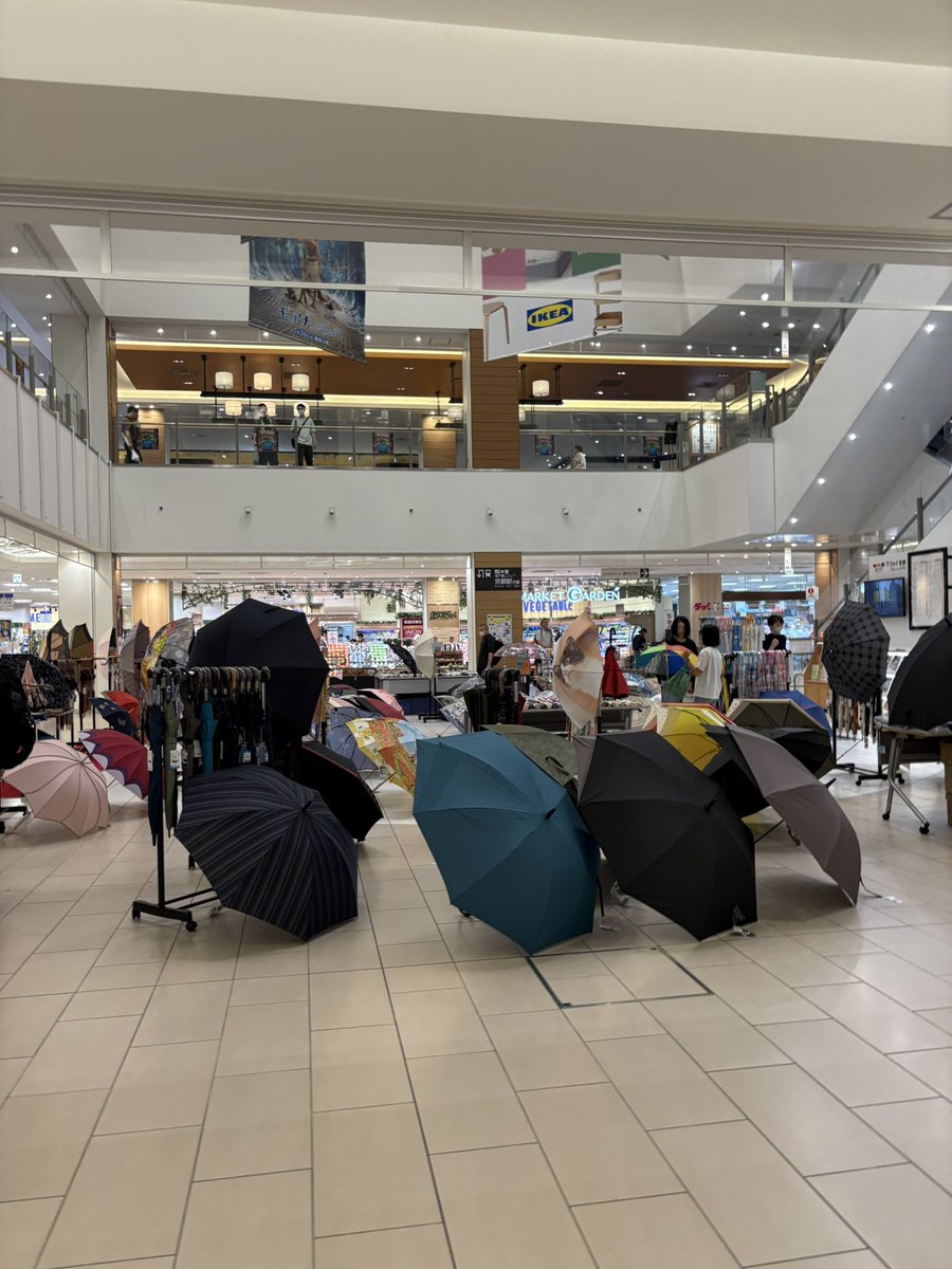 rona0125's tweet photo. 日曜朝イチ快適に
スイスイお買い物🛍️

目的の
ワークマン女子👩‍🎓
娘っ子の部活時のcool練習着ええのん
あった🙌

お買い物もiイオン
アプリで25品も
5%割引🈹に🙌

めちゃお得に買い物できた🛍️

#イオンアプリ
#超お得🉐
#ワークマン女子 https://t.co/0z4TESigAn