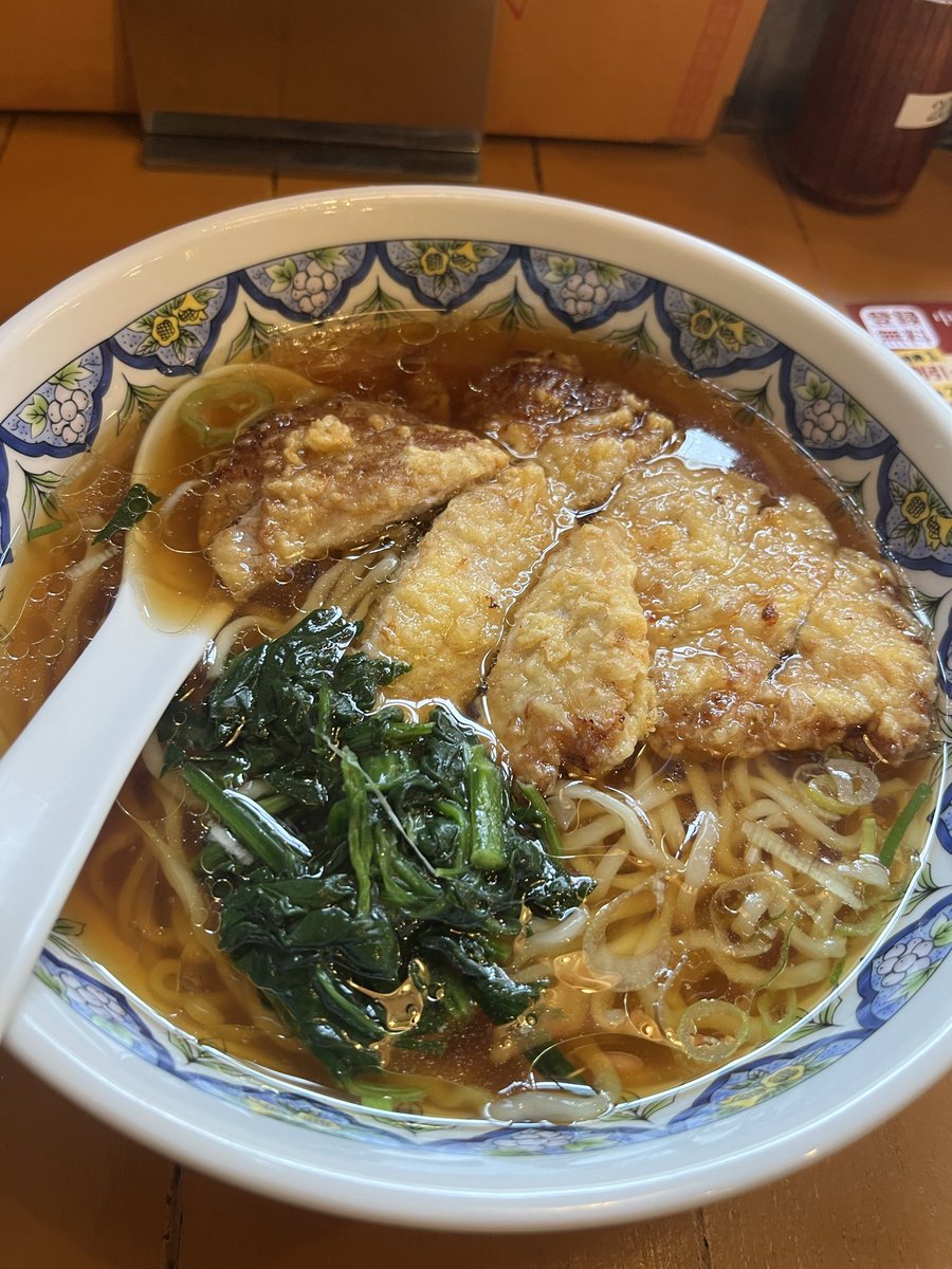whpe33's tweet photo. 人間ドッグも終わったのでお昼はパイコー麺 https://t.co/xkvs34q7qV