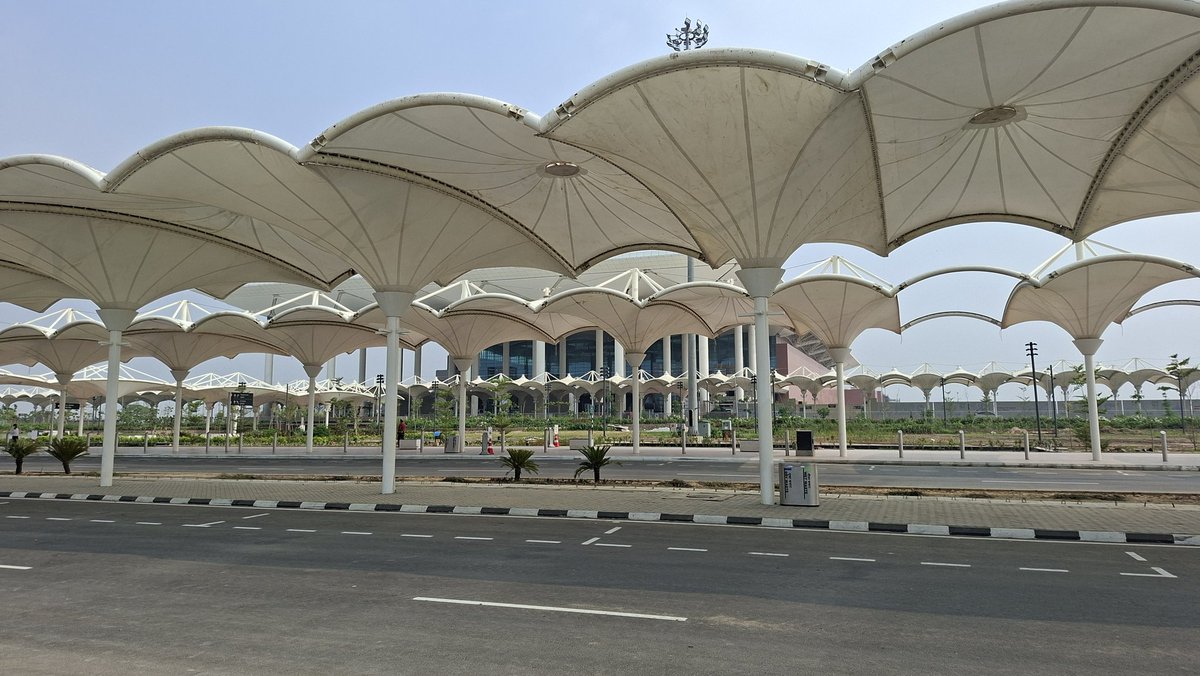 LtGenDPPandey's tweet photo. Landed at Jevar Airport today in Noida. 
Small is beautiful. Efficient, neat, prompt taxi service. 
Was told 20 flights landing as of now.
Distance more, but less time on road.
Hopefully the Airport is kept in similar state by people who use and responsible to maintain.
@AAI_Official compliments and congratulations.