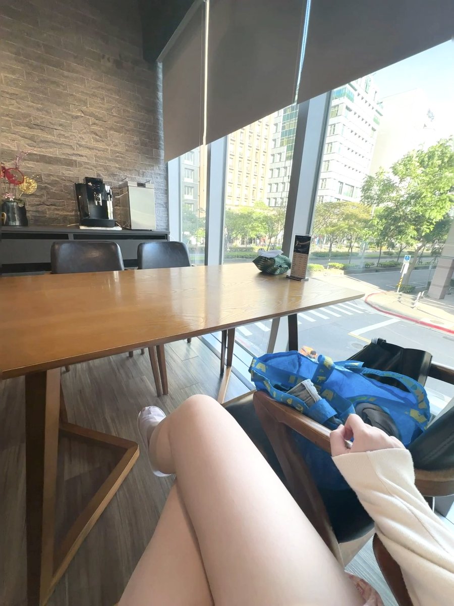 jun0316bee's tweet photo. 🫖 今日一杯好茶，心情都跟著輕盈起來～ https://t.co/eAxol6MSDK