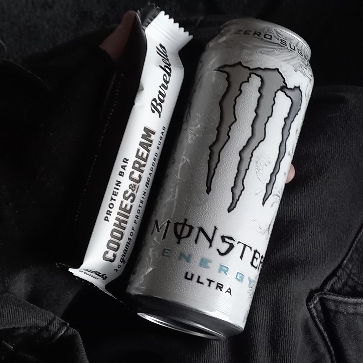 pipispurging's tweet photo. protein bar reviews 🧾༘⋆

a thread for edtwt https://t.co/WyayVsc6r8