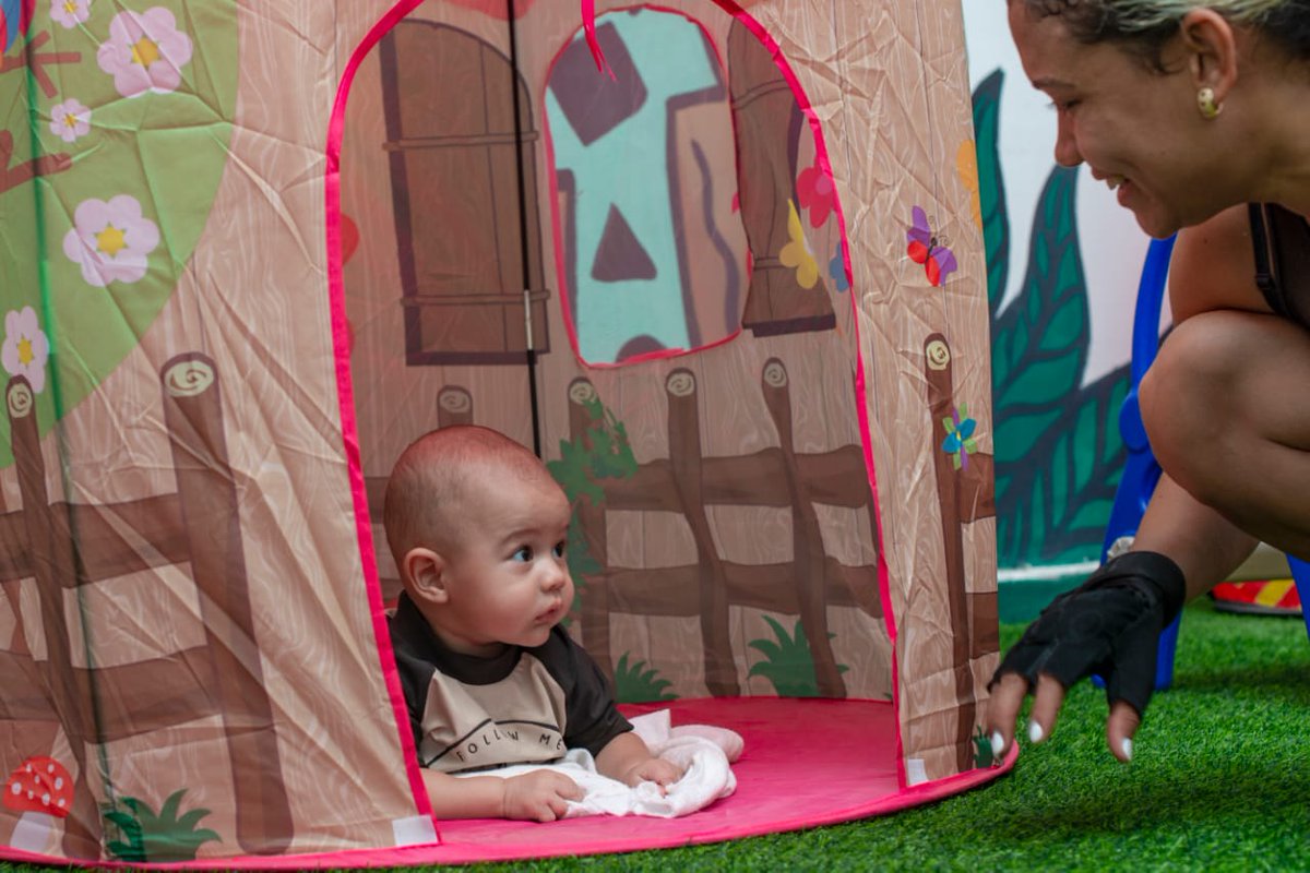 LaCACSA's tweet photo. ✈️ | En el #CSOFélixElmusa se han creado espacios seguros y confortables para la primera infancia. El salón de infantes es un espacio de juego, aprendizaje que permitirá a los padres disfrutar de una estancia feliz junto a sus bebés.

#AviaciónCubana #TransporteCuba https://t.co/WkiYTy9tcU